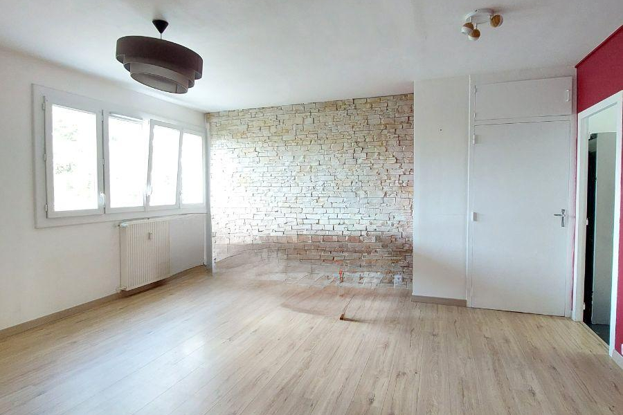 Vente appartement, 60 m² à RENNES (réf. 35009/CM-264) Vente appartement, 60 m² à RENNES (réf. 35009/CM-264) - Photo 2