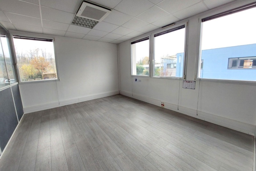 Vente fond de commerce, 313 m² à CESSON-SéVIGNé (réf. 35009/CM-227) - Photo 3