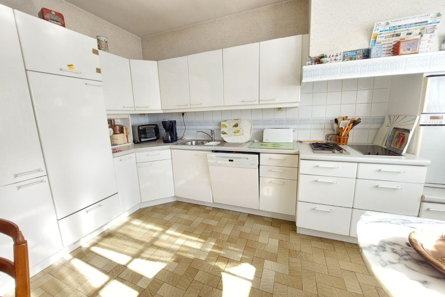 Vente maison, 161 m² à LIFFRé (réf. 35009/CM-345) Vente maison, 161 m² à LIFFRé (réf. 35009/CM-345) - Photo 2