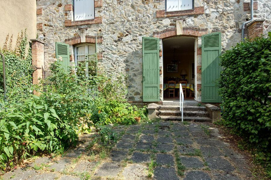 Vente maison, 160 m² à RENNES (réf. 35009/CM-330) Vente maison, 160 m² à RENNES (réf. 35009/CM-330) - Photo 1